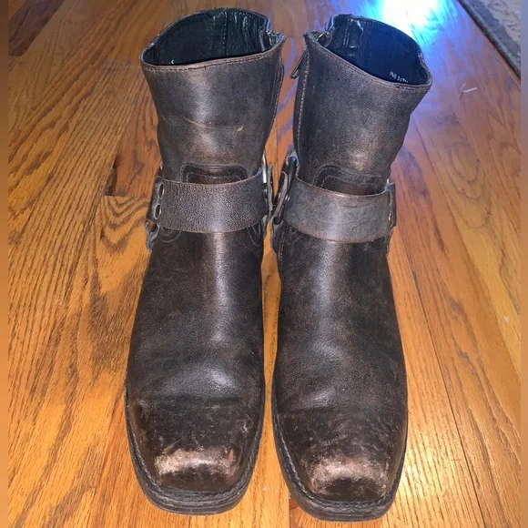 Frye dark brown soft durable leather motorcycle boots - Picture 3 of 6